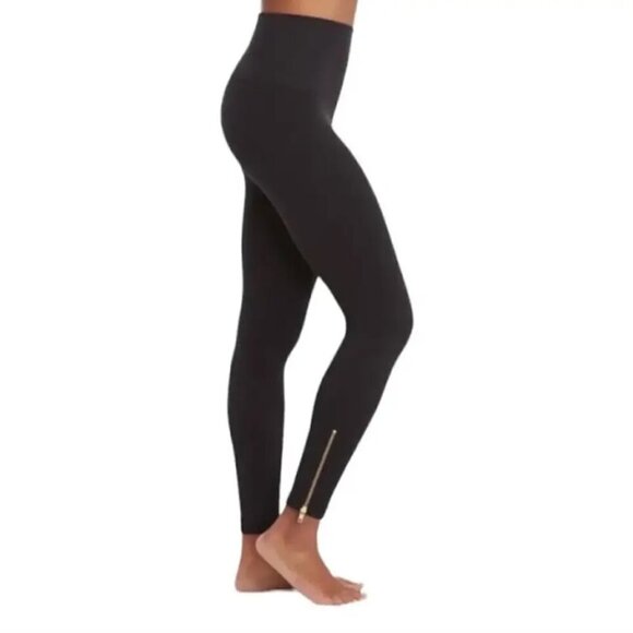 SPANX Pants - SPANX Look at Me Now Seamless Black Leggings with Brass Ankle Zippers, size L